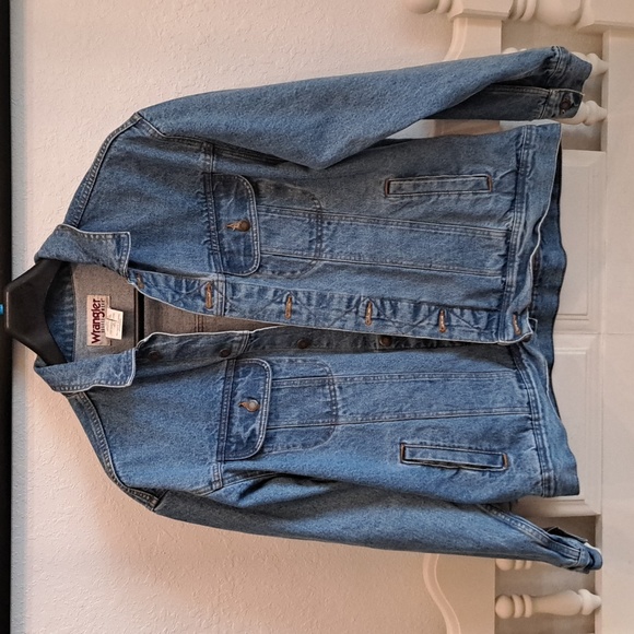 Wrangler Jean Jacket Xl unisex rhinestones lion - Picture 5 of 8